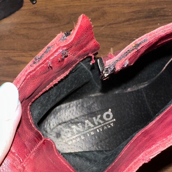 Elegant Maroon Ankle Booties - Picture 3 of 5